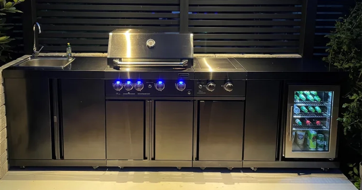 Moderia Nova: de Black Collection Met een Stoere Uitstraling